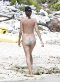 Heidi Klum topless in Mexico (4/2014)