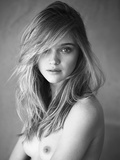 Rosie Tupper nude session