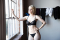Iliza Shlesinger nude leaked photos (pussy closeup)