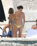 Anna Friel - sunbathing topless in Mexico (August 2003)