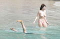 Kelly Brook sunbathing topless in St. Bart’s (11/2005)