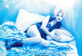 Drew Barrymore sexy for Guess Jeans ads