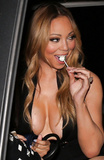 Mariah Carey Cleavage (20 Photos)