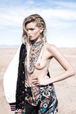 Abbey Lee Kershaw Topless (3 Photos)